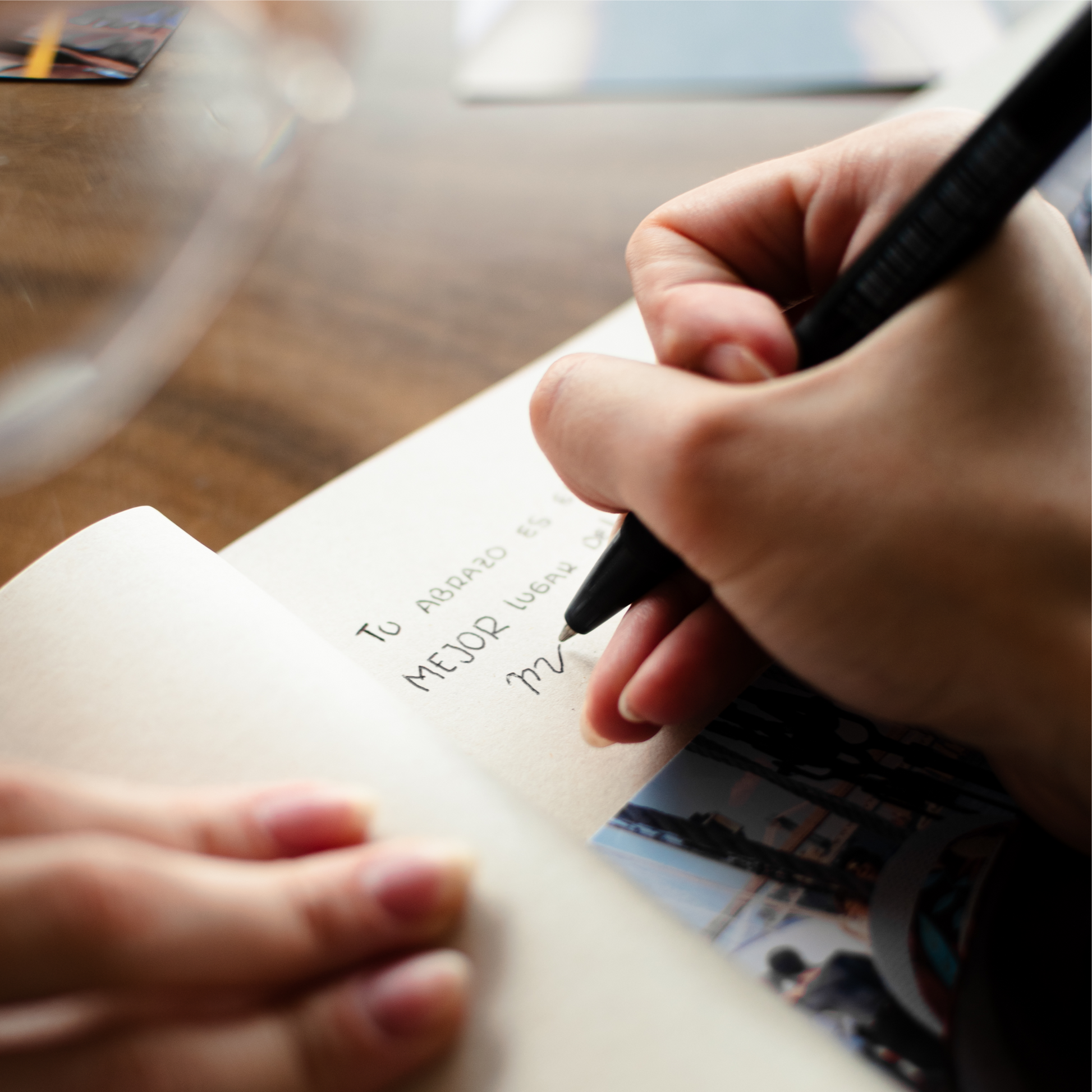 Álbum En Madera Grande Madres Dekho