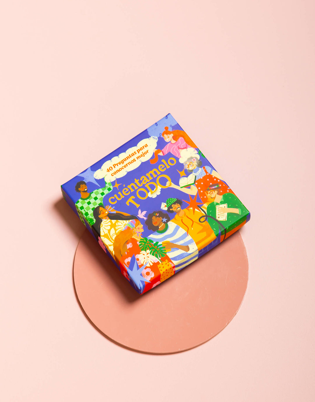 Caja de cartas Amuratta con 40 tarjetas ilustradas de preguntas para conversaciones profundas y divertidas.