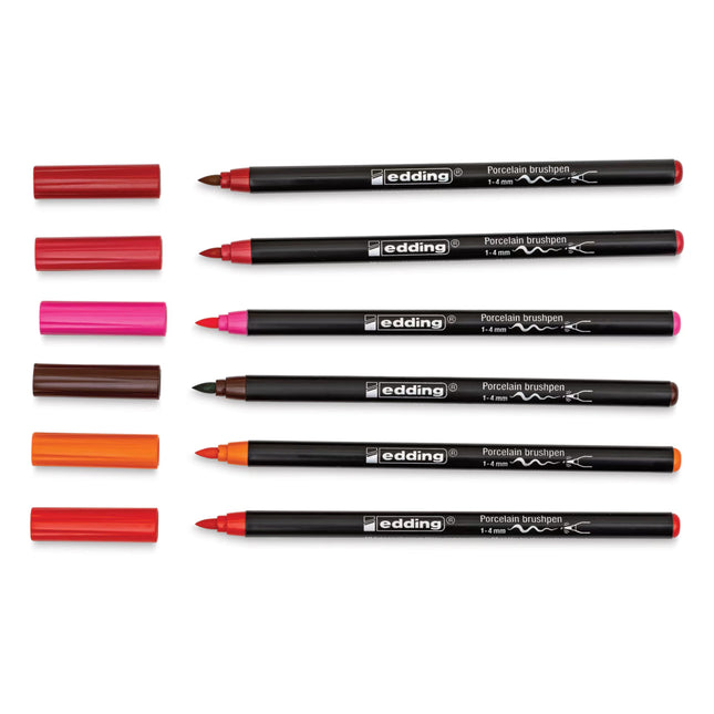 Set de marcadores Edding punta pincel para porcelana en colores cálidos, ideales para decorar cerámica y vidrio con acabado resistente.