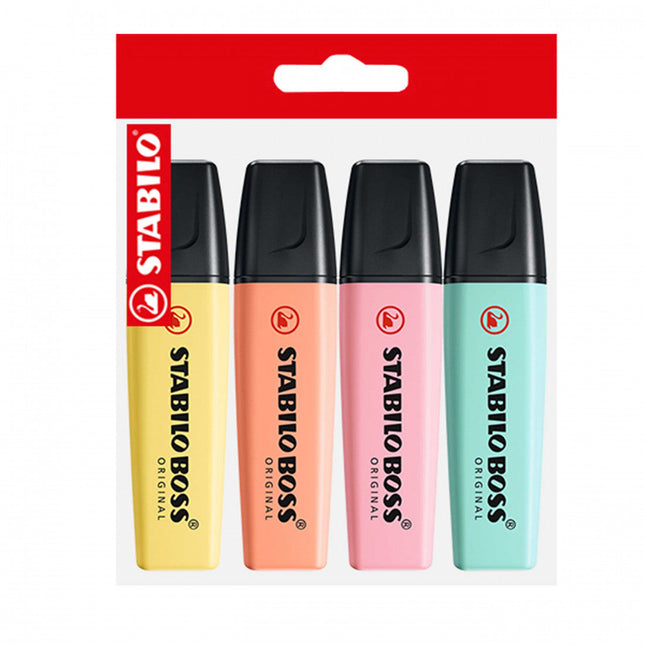 Set de 4 resaltadores Stabilo Boss Pastel en tonos amarillo, durazno, rosado y verde menta, con cuerpo ancho y tapa negra.