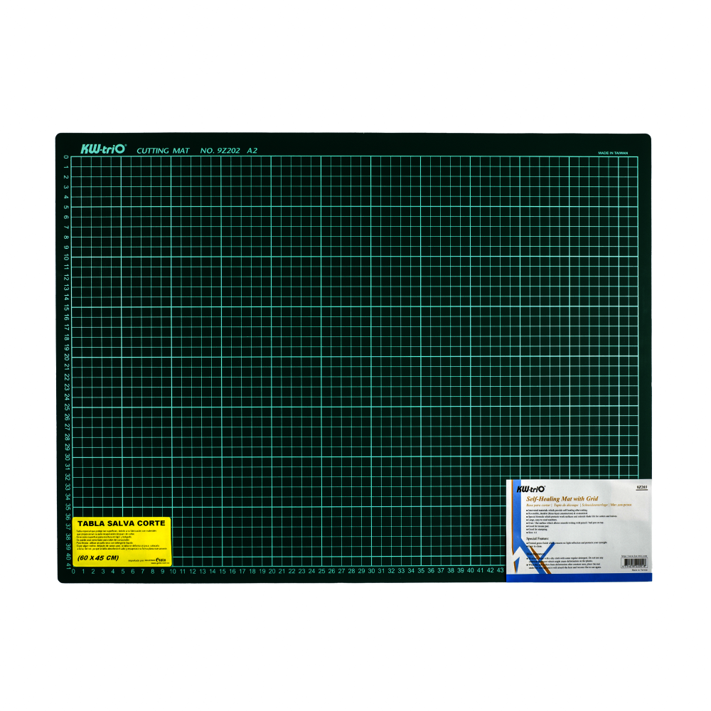 Tabla salvacorte Kw-Trio verde tamaño A2 con cuadrícula centimétrica, superficie autorregenerativa y diseño en capas, ideal como base de corte para manualidades.