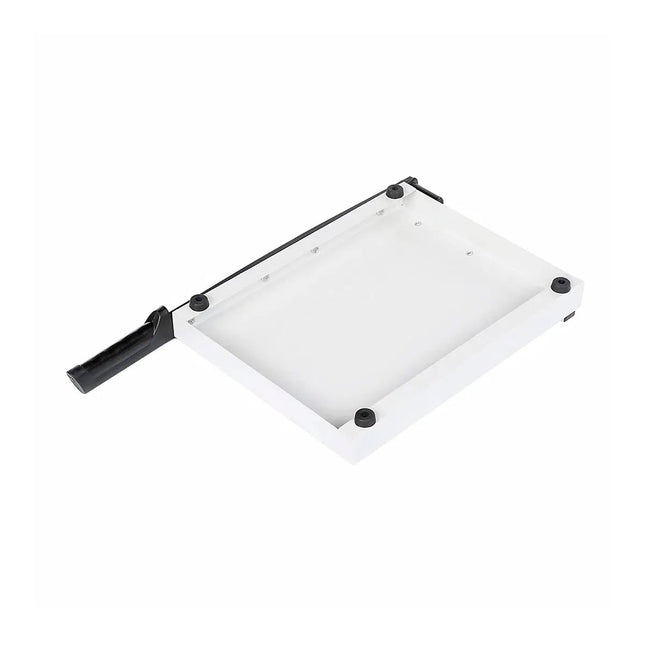 Guillotina metálica Sislo de 25x25 cm con base resistente y cuchilla afilada para cortes precisos en papel y cartón.