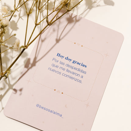 Oráculo Con Frases Y Retos De Gratitud | Besos Al Alma