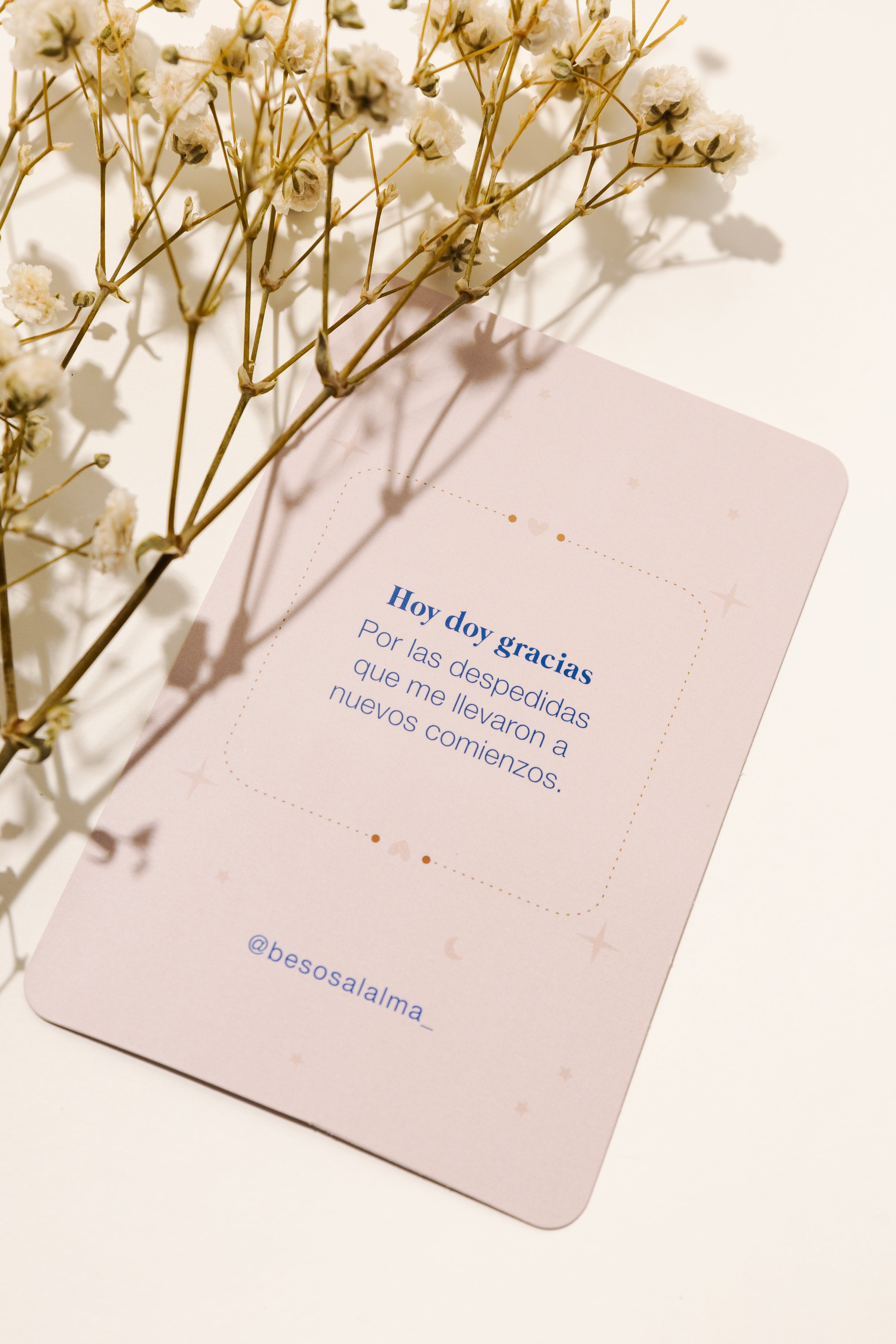 Oráculo Con Frases Y Retos De Gratitud | Besos Al Alma