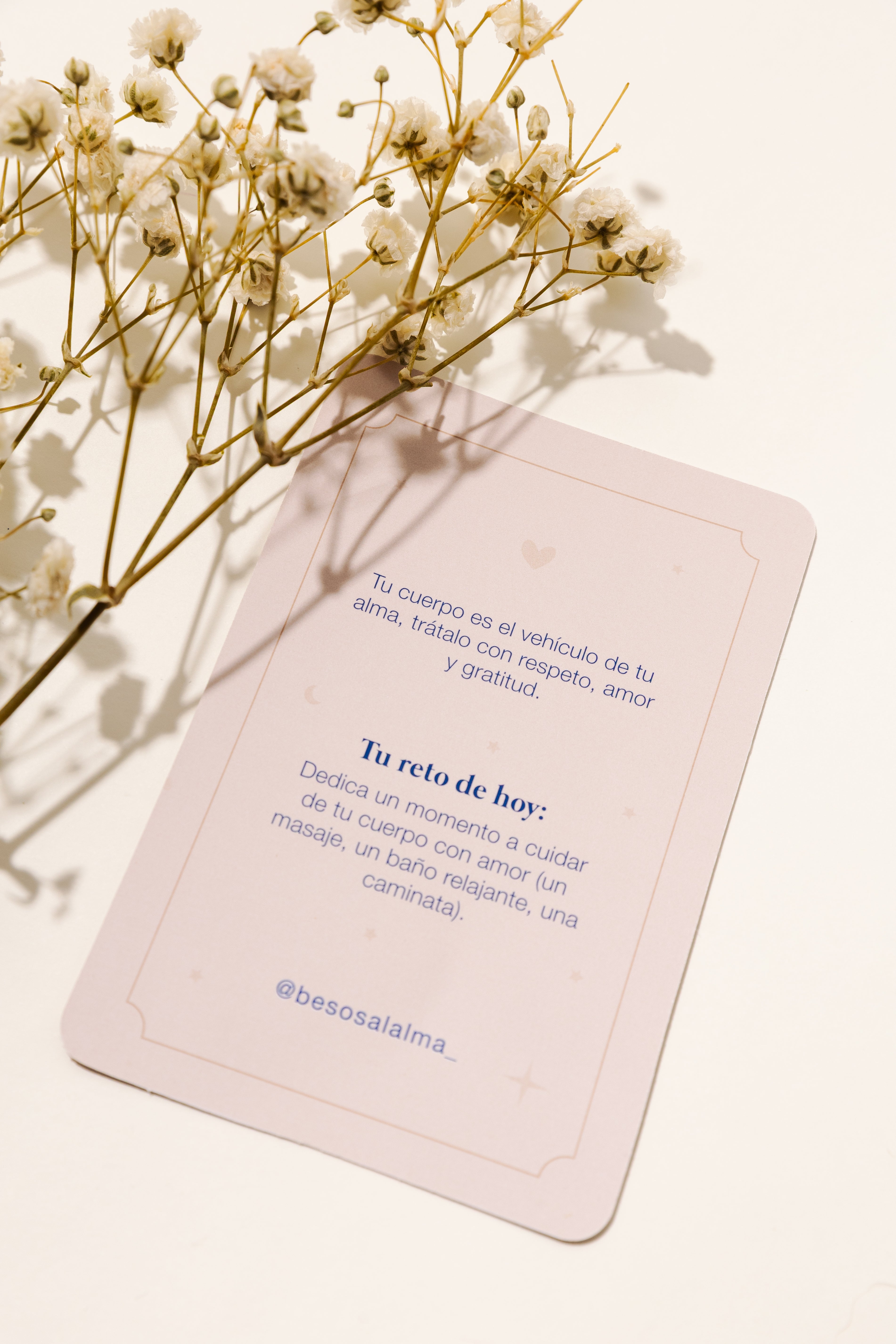 Oráculo Con Frases Y Retos De Gratitud | Besos Al Alma