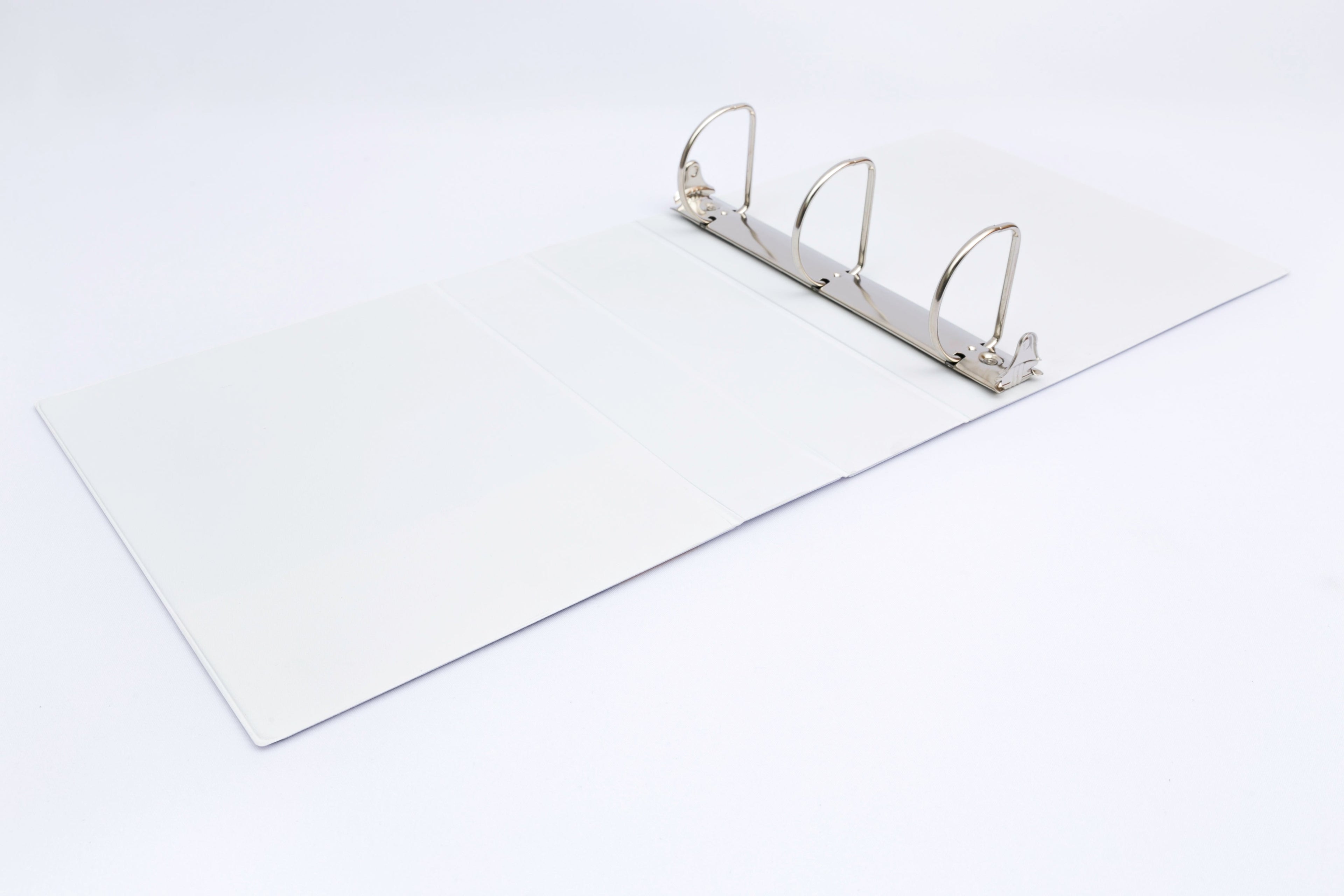 Pasta Catálogo Blanca Carta 2.5'' En Forma D 3 Aros Norma