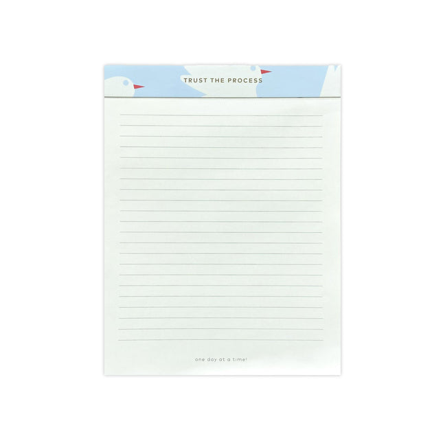 Block notas Dreamer Toy tamaño 16,6 × 19,4 cm, planner diario sin fechas, con portada de cartón grueso y hojas diseñadas para to‑do list, gratitud y notas.