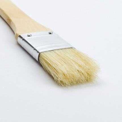 Detalle Brocha plana de cerda Giotto tamaño 5, ideal para trazos definidos y detalles en óleo, acrílico y témpera.