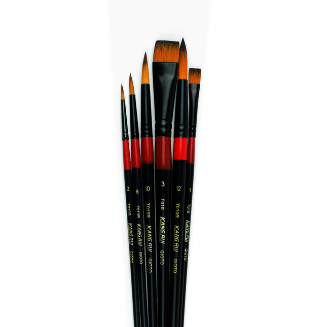 Set de 6 pinceles de nylon mixto Giotto con diferentes formas y tamaños, ideales para acrílico, acuarela, témpera y técnicas mixtas.