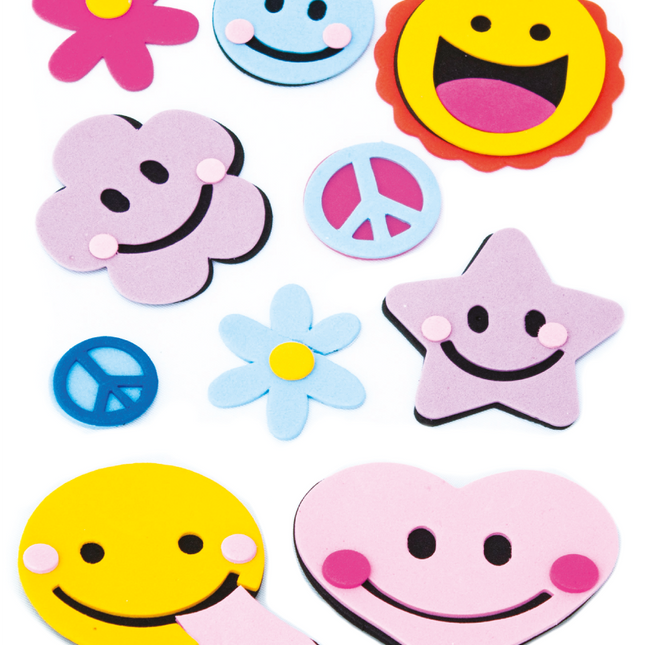 Figuras adhesivas de foamy Evacolor con caritas sonrientes, estrellas, flores y corazones en colores surtidos.