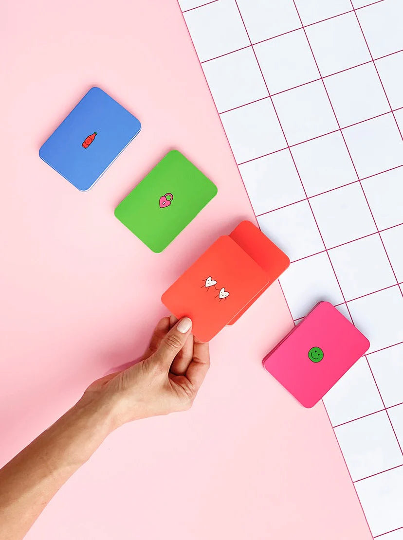 Cartas Love Is The Answer Cartas Toy