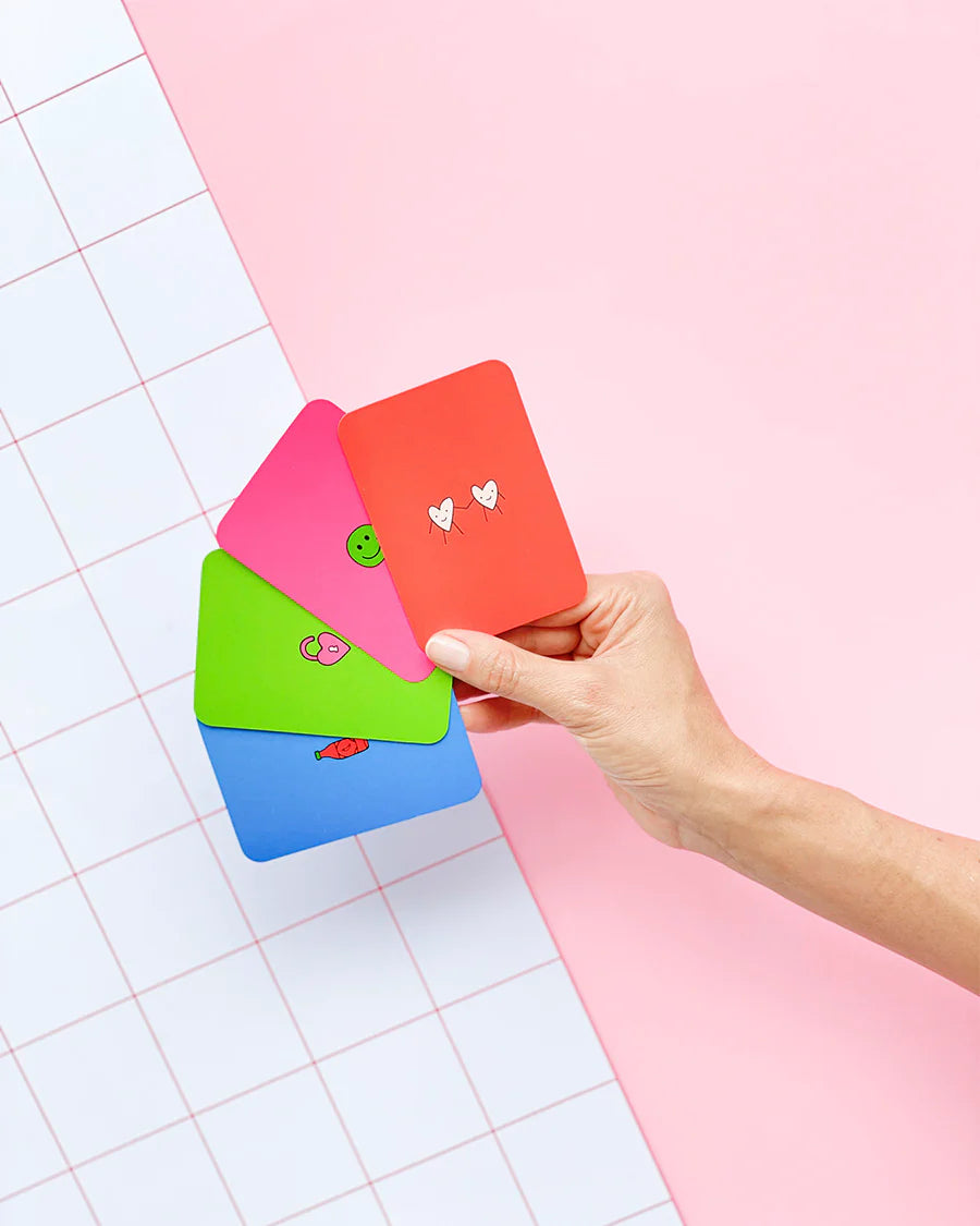 Cartas Love Is The Answer Cartas Toy