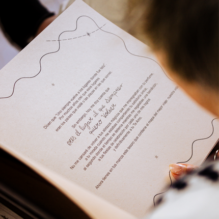 Álbum En Madera Grande Madres Dekho